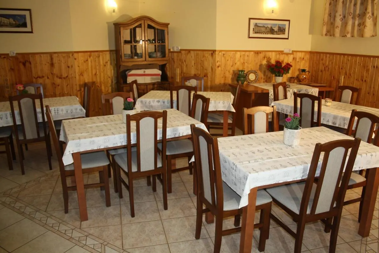 Harmonia Apartmanhaz Hajdúszoboszló 0*,