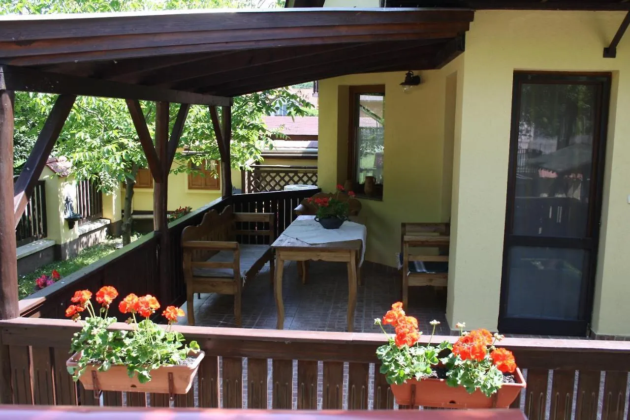 Harmonia Apartmanhaz Hajduszoboszlo 0*,  Hungary