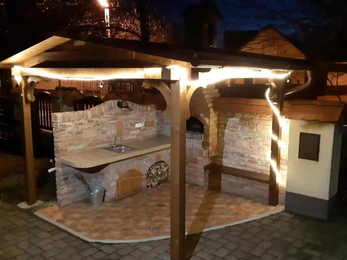 Harmonia Apartmanhaz Hajduszoboszlo